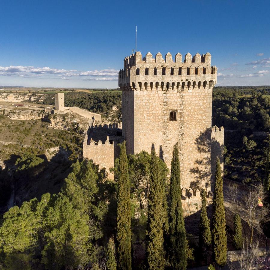 Parador de Alarcón Exterior foto