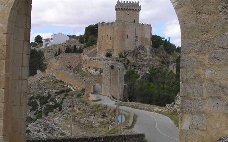 Parador de Alarcón Exterior foto